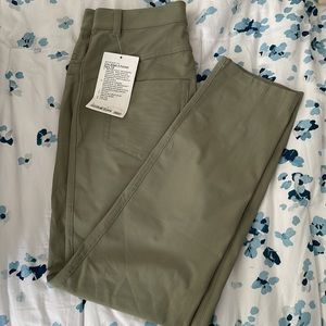 City sleek 5 pocket pant 7/8 nwt